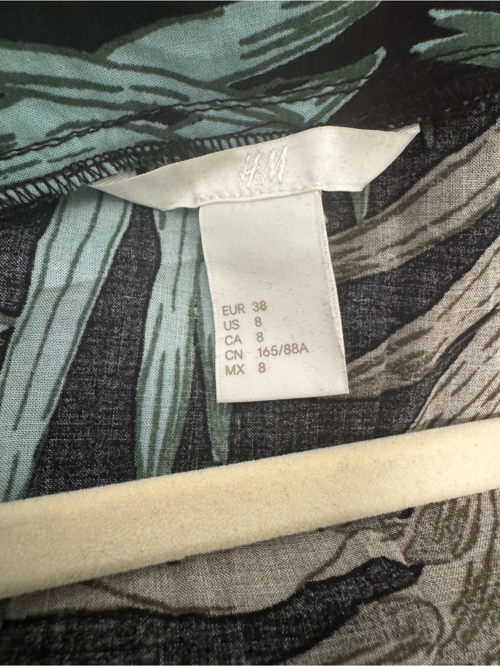 H&M Maxi Dress with Mint and Taupe Leaf Print | Very Good Condition - Picture 5 of 10